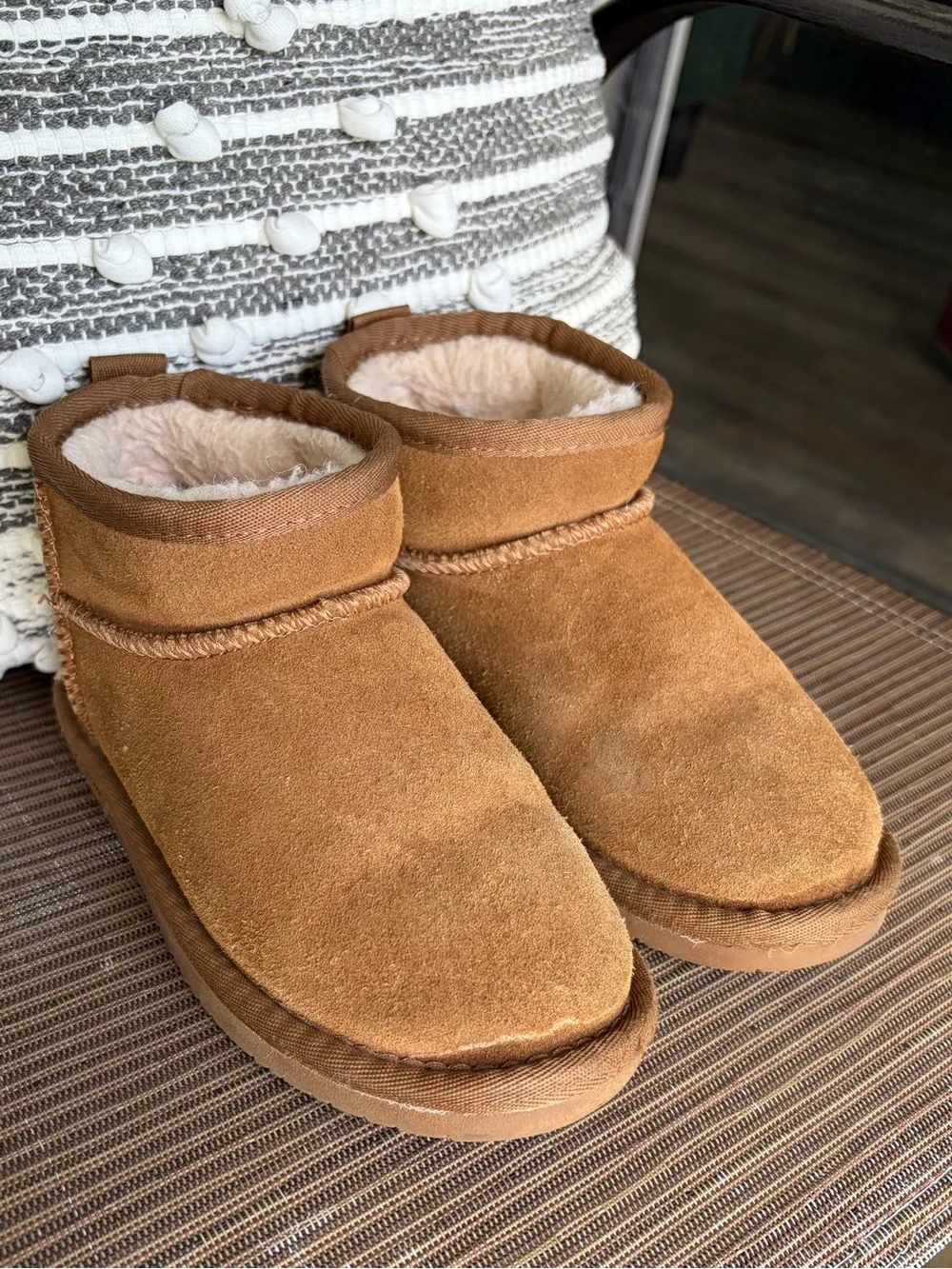 BearPaw cozy kids